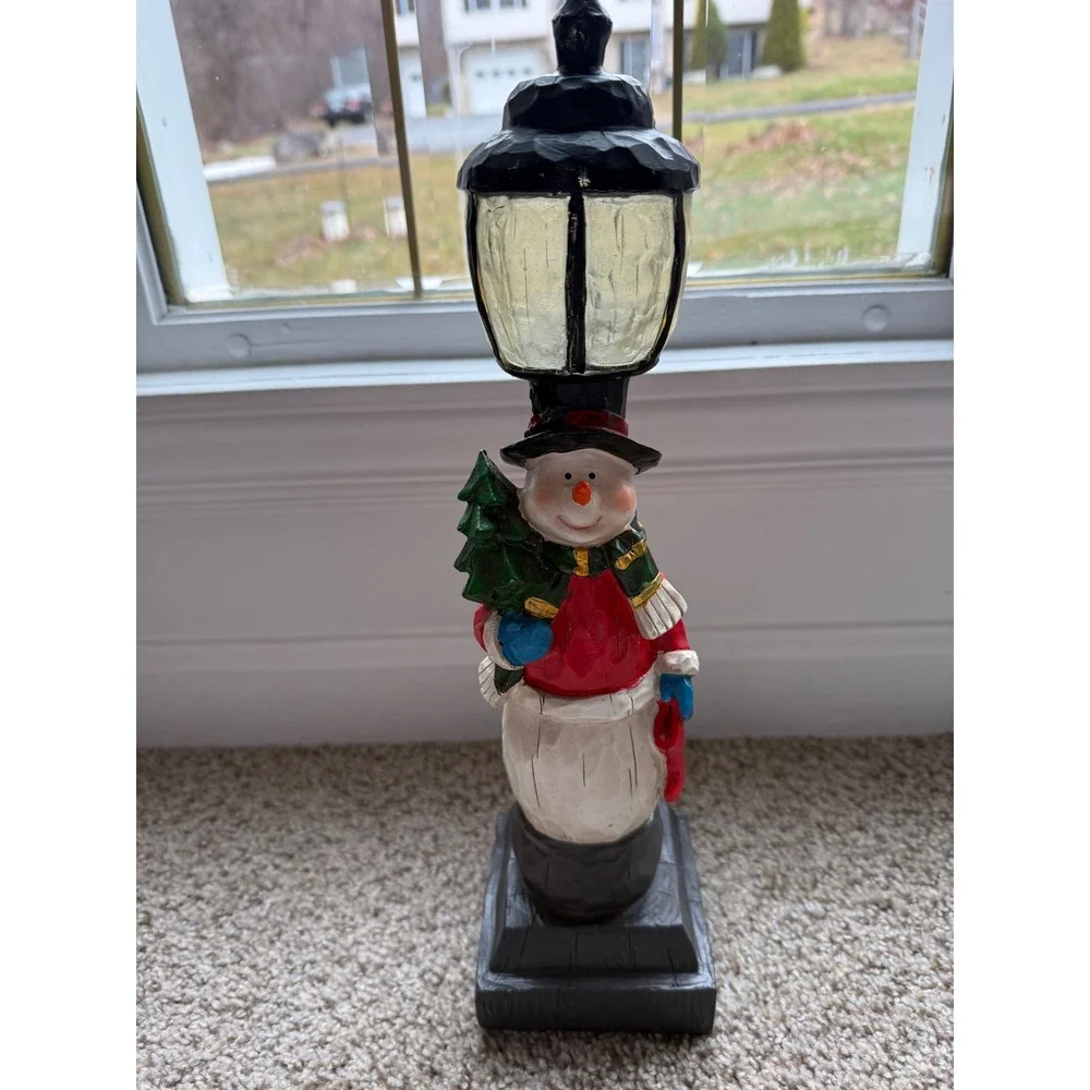 Christmas Snowman‎ streetlight Lamp Post Decor Light Up Festive Tabletop Accent